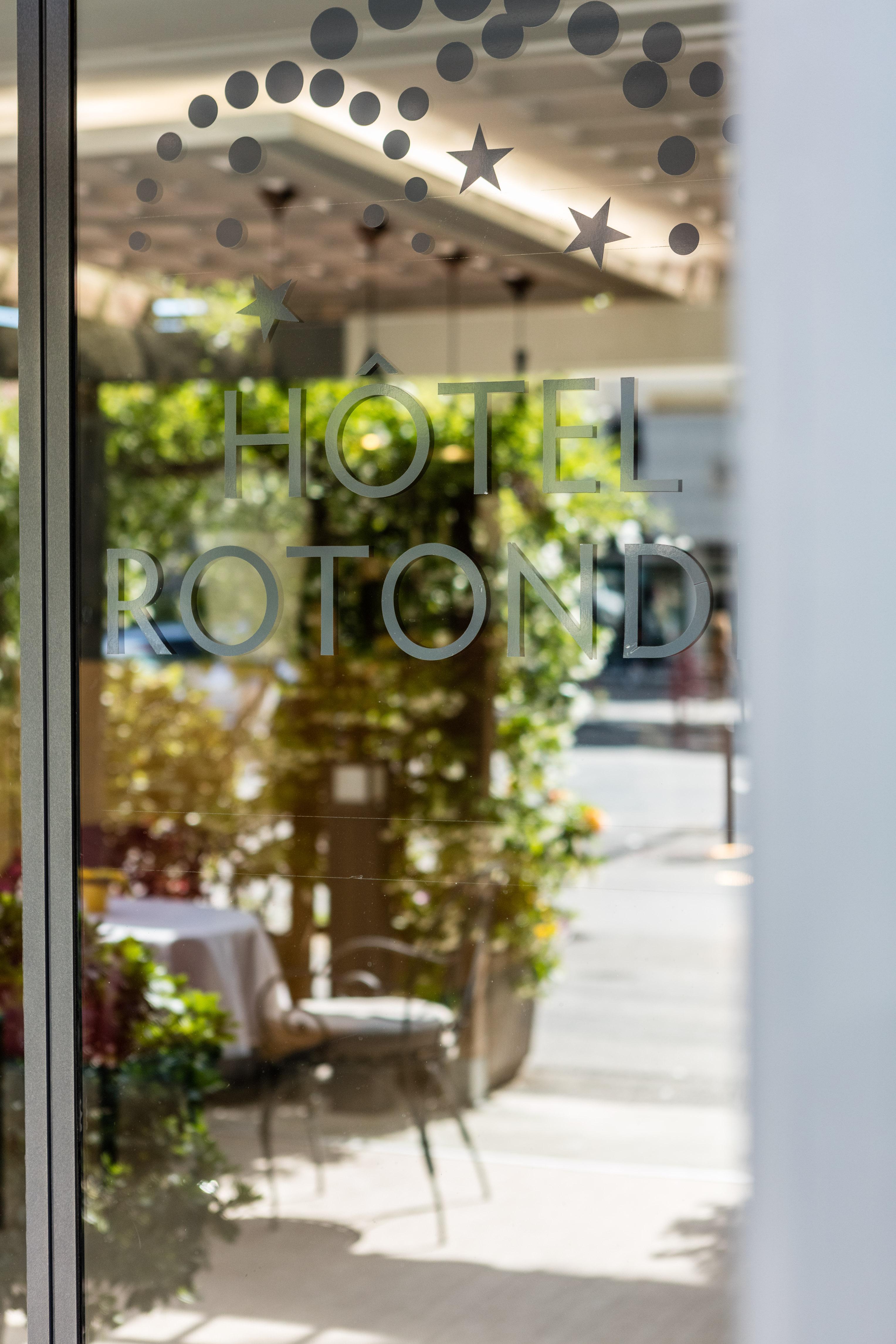 Hotel De La Rotonde Aix En Provence آيكس أومبروفينس المظهر الخارجي الصورة