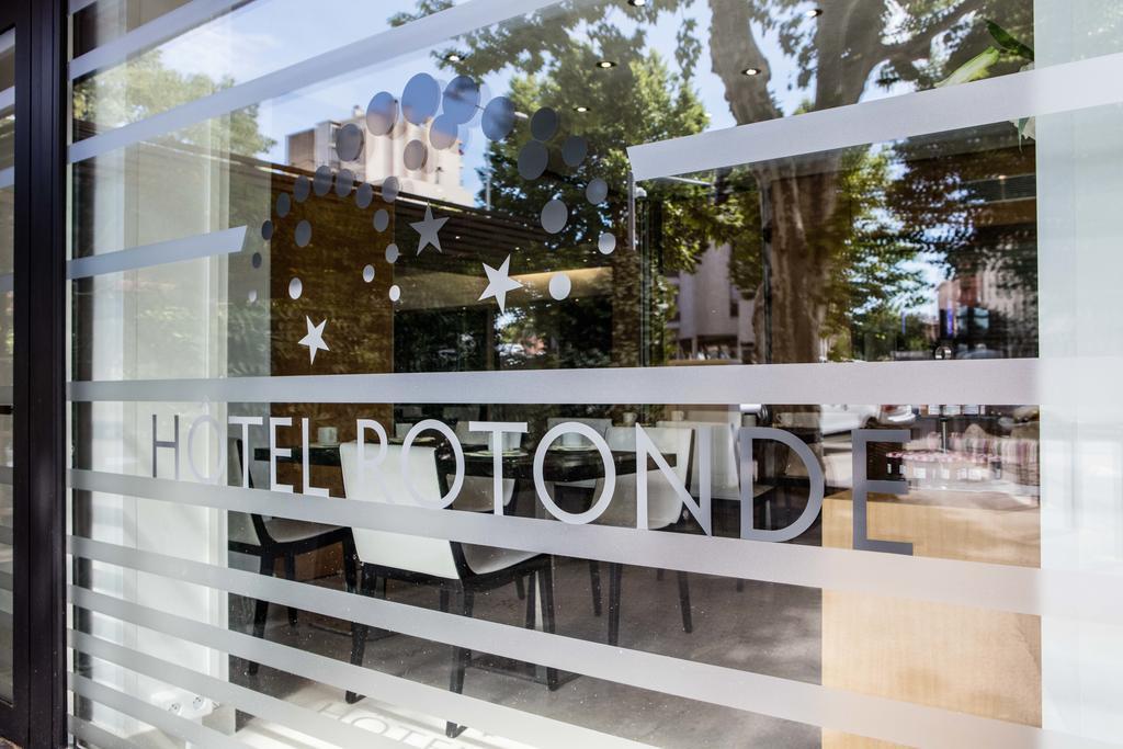 Hotel De La Rotonde Aix En Provence آيكس أومبروفينس المظهر الخارجي الصورة